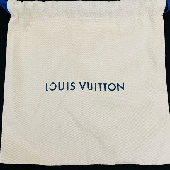 Louis Vuitton Outline Headband - Picture 10 of 13